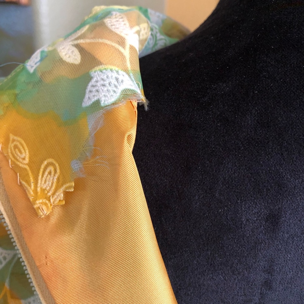 VTG Handmade Floral Dress - Picture 7 of 12